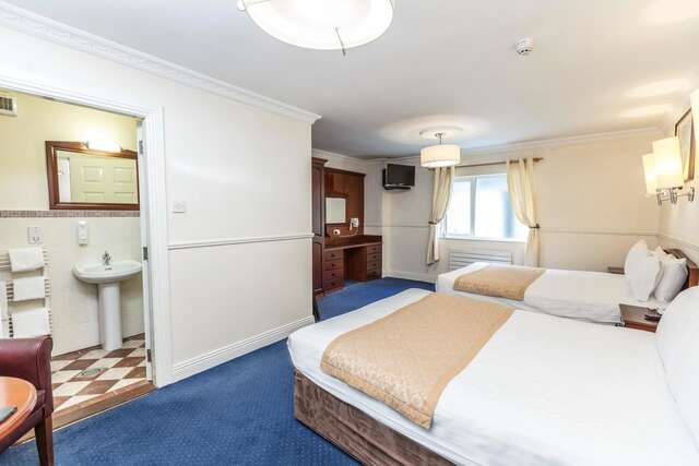 Отель The Lansdowne Hotel Дублин-18